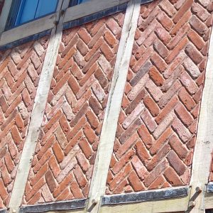 Llama Architects: Brick Detail